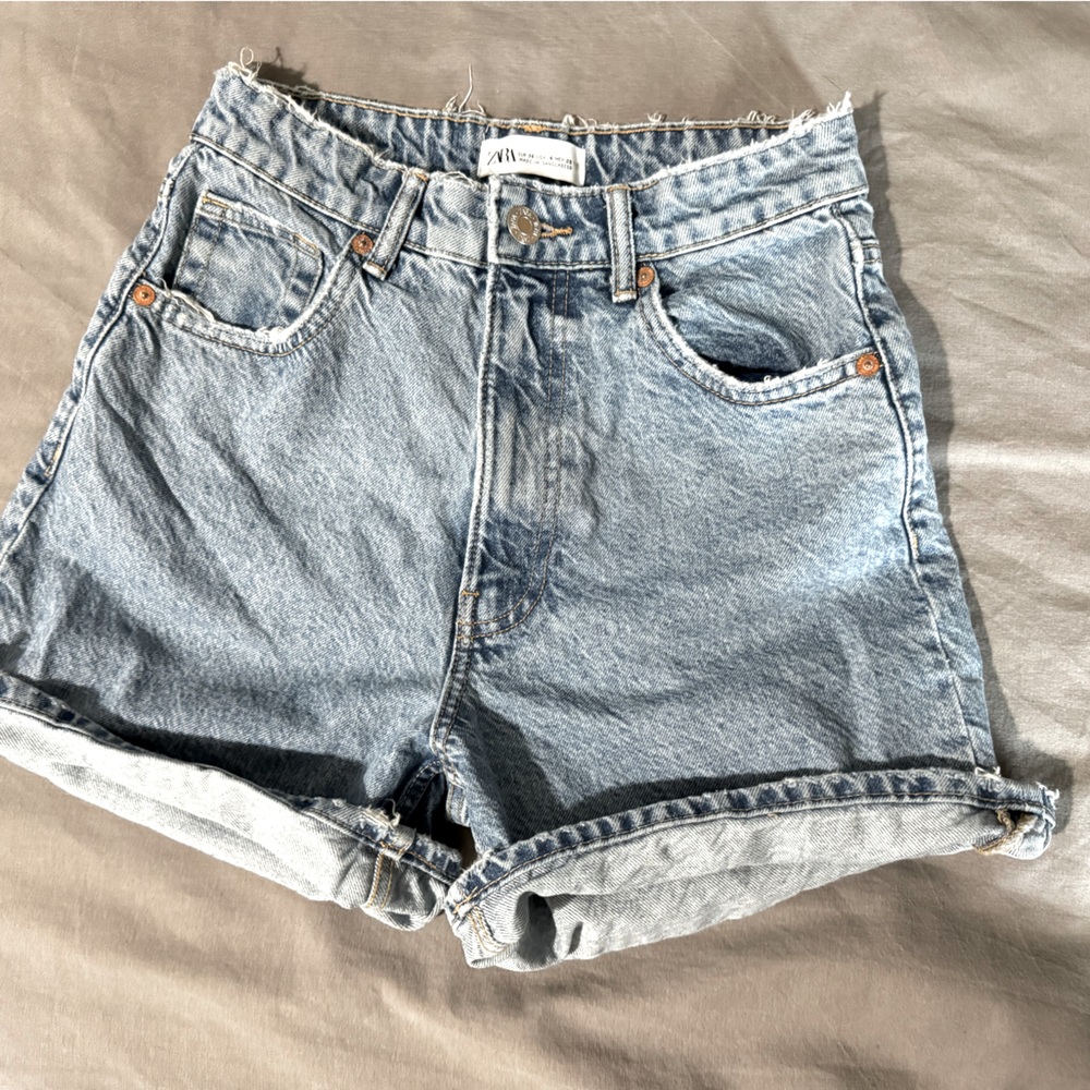 Zara high waisted shorts